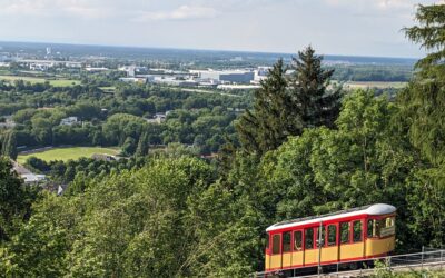 „FÜR Karlsruhe“ bekräftigt erneut: Sanierung statt Neubau bei der Turmbergbahn